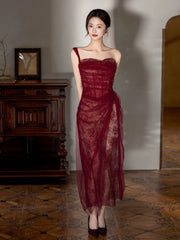 Vestido de fiesta de un solo hombro de tul y encaje rojo vino 