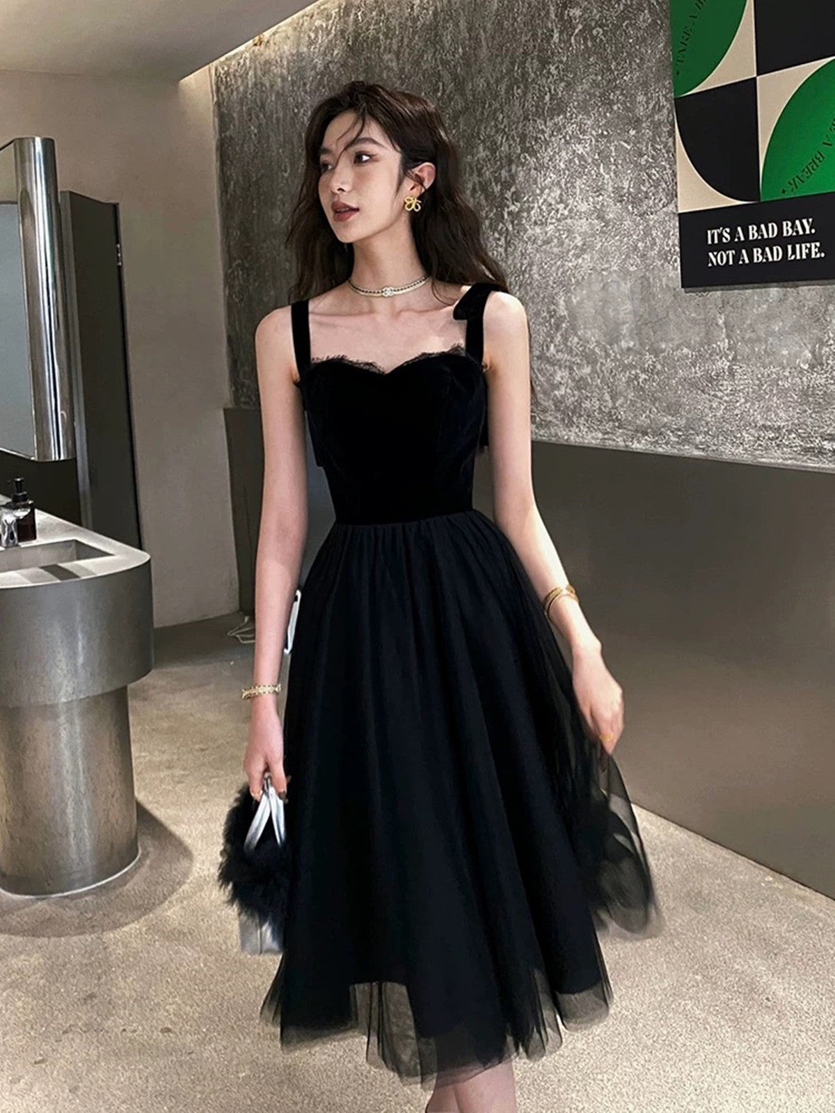 Black Tulle and Velvet Straps Knee Length Homecoming Dress