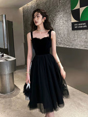 Black Tulle and Velvet Straps Knee Length Homecoming Dress