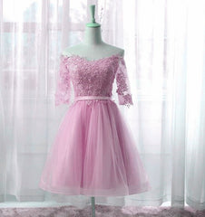 Lindo vestido de fiesta rosa de manga corta hasta la rodilla 
