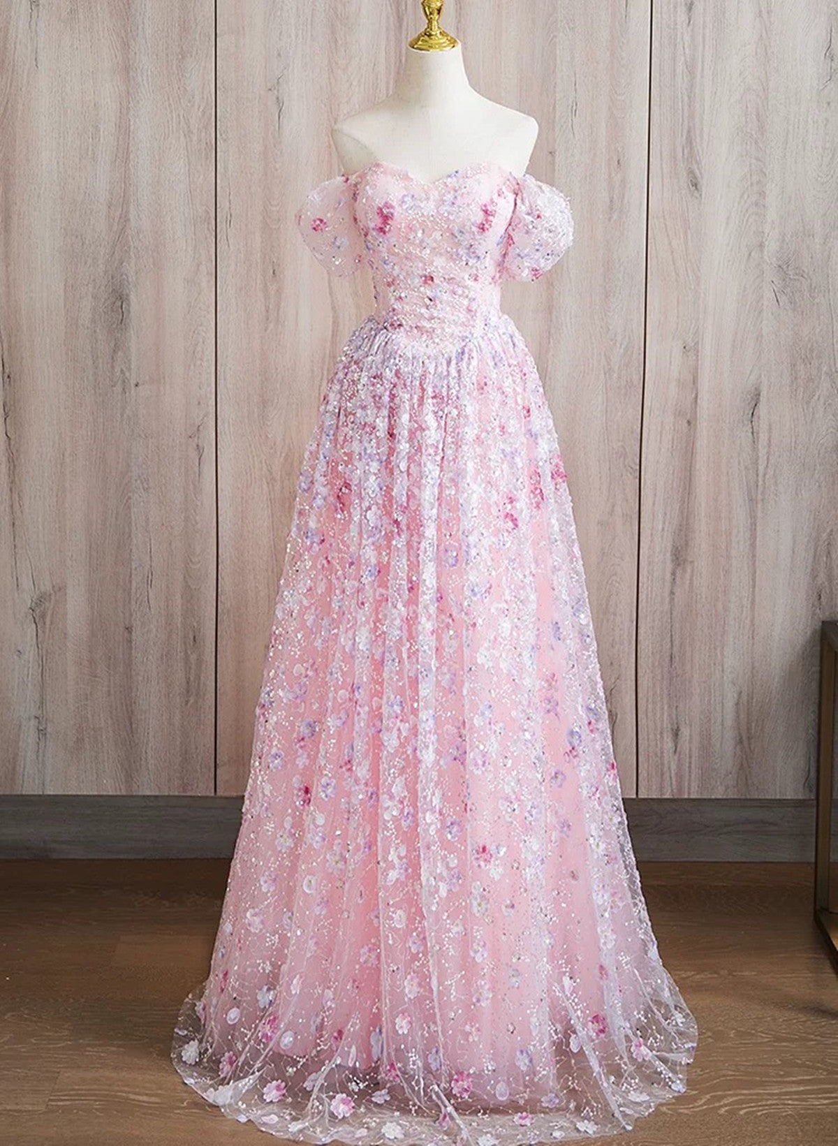 Vestido de fiesta rosa con encaje, corte A, hombros descubiertos y largo hasta el suelo 