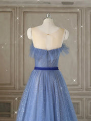 Vestido de fiesta largo de tul azul con corte A y cuello alto 