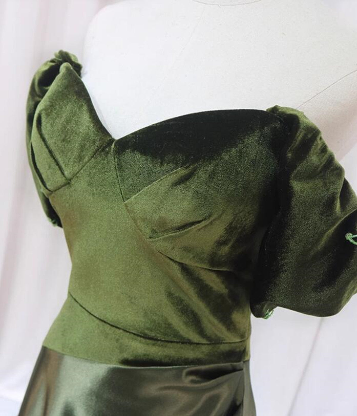 A-line Green Sweetheart Velvet Long Party Dress