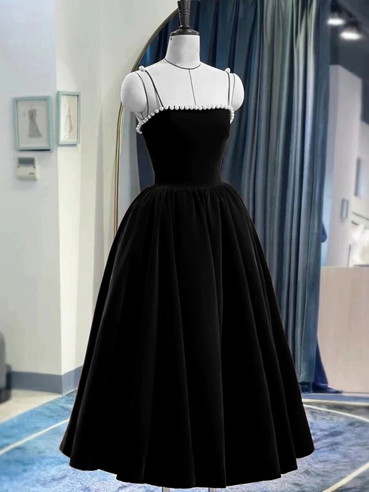 Elegant Velvet Black Straps Tea Length Party Dress