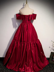Vestido de fiesta de satén rojo vino con hombros descubiertos y corte A 