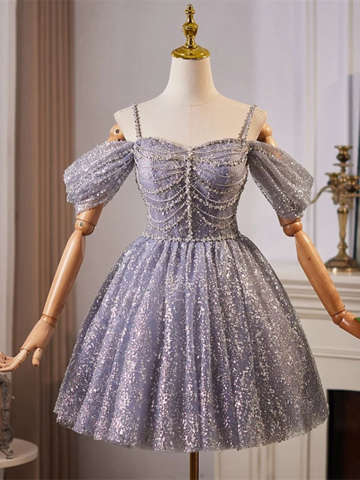 Cute Shiny Tulle with Beaded Short Party Dress