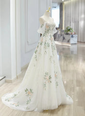 Vestido de fiesta de boda de tul color marfil con encaje floral y corte A 