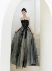 Vestido de fiesta largo de tul con escote en forma de A y escote en forma de corazón 