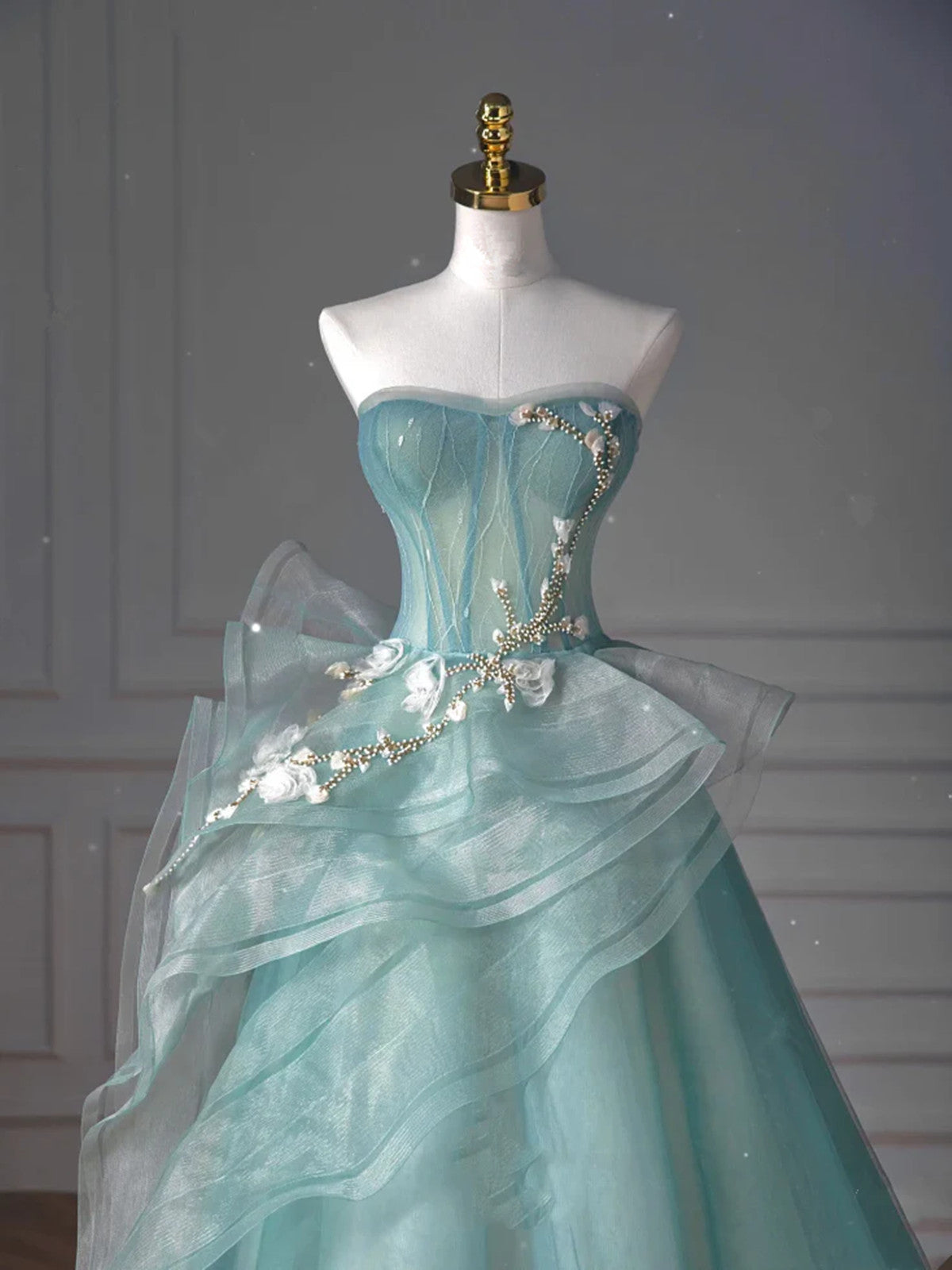 Light Green Tulle with Lace Applique Prom Dress