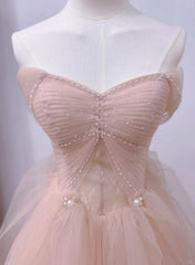 Vestido de fiesta largo rosa de tul con cuentas y hombros descubiertos 
