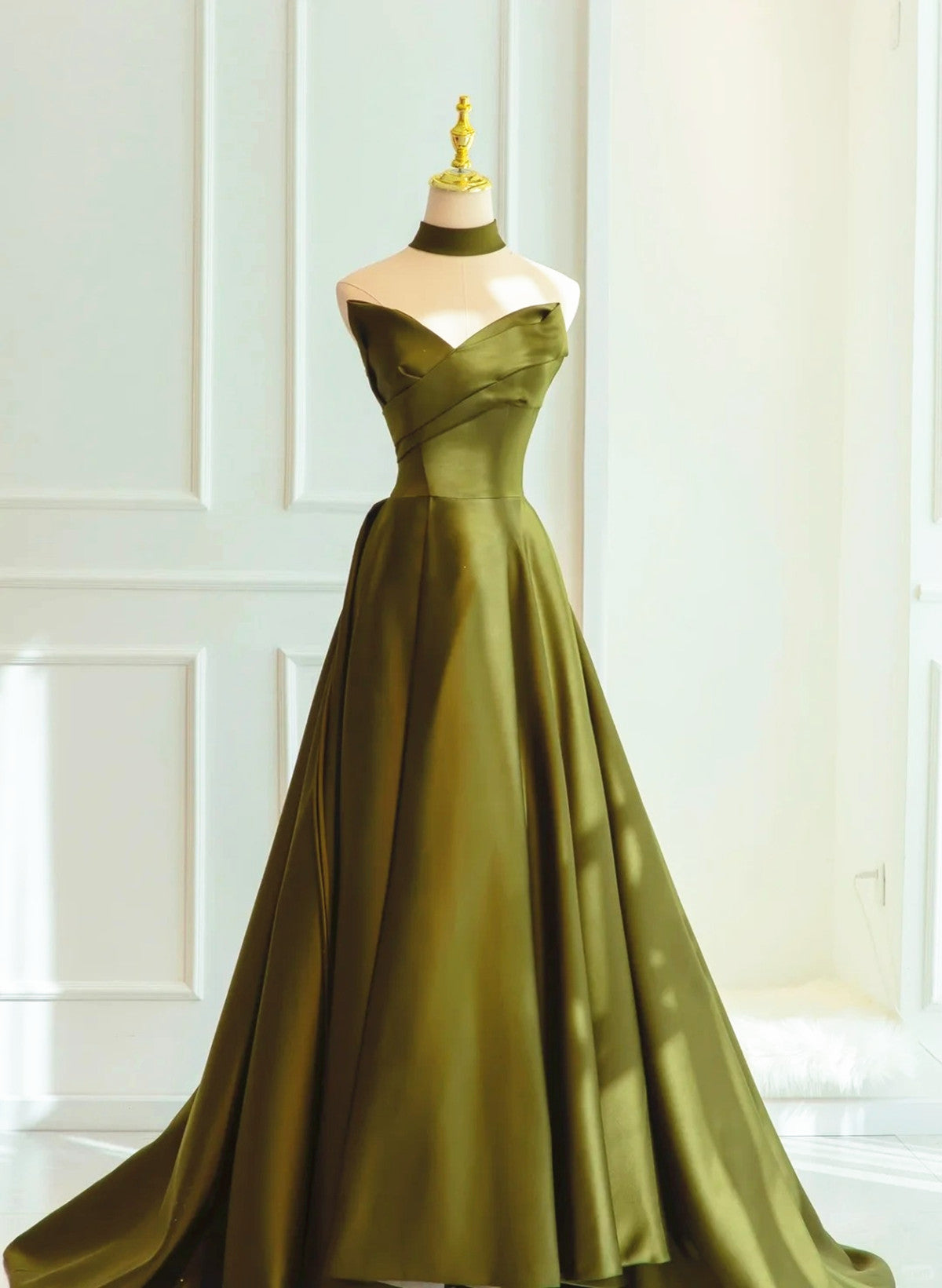 Green Satin Sweetheart Long A-line Prom Dress Evening Dress