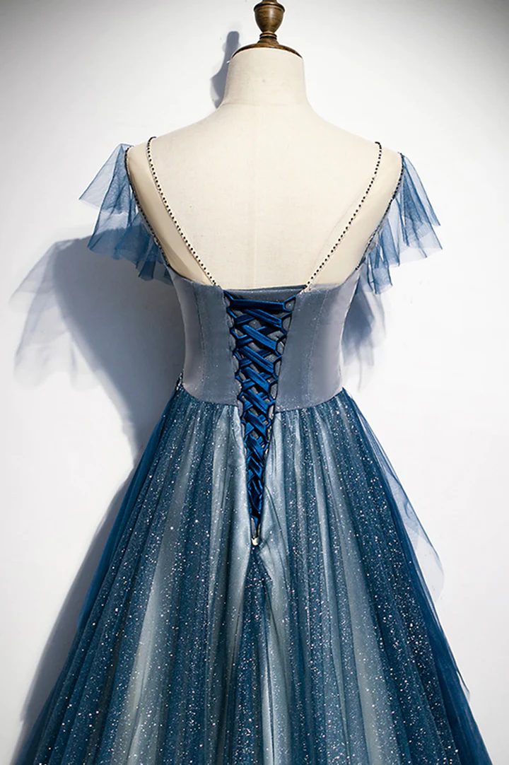 Vestido de fiesta largo de tul azul con cuentas y corte A 