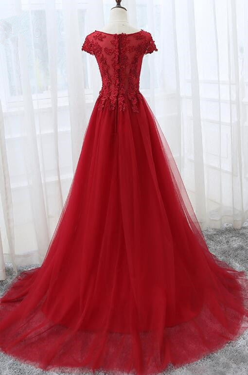 Elegant Red Tulle Long Prom Dress with Lace Applique