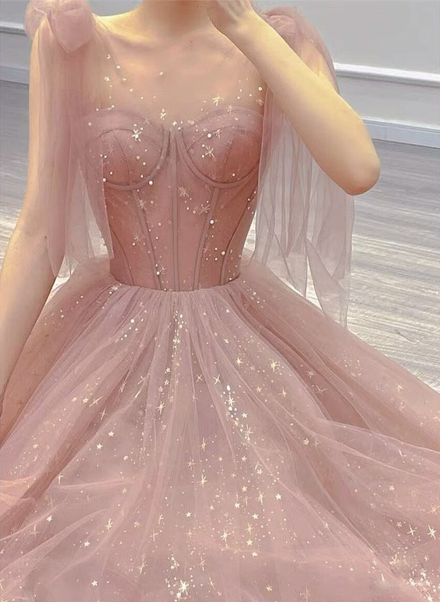 Vestido de fiesta de corte A con escote en forma de corazón de tul rosa y perlas 