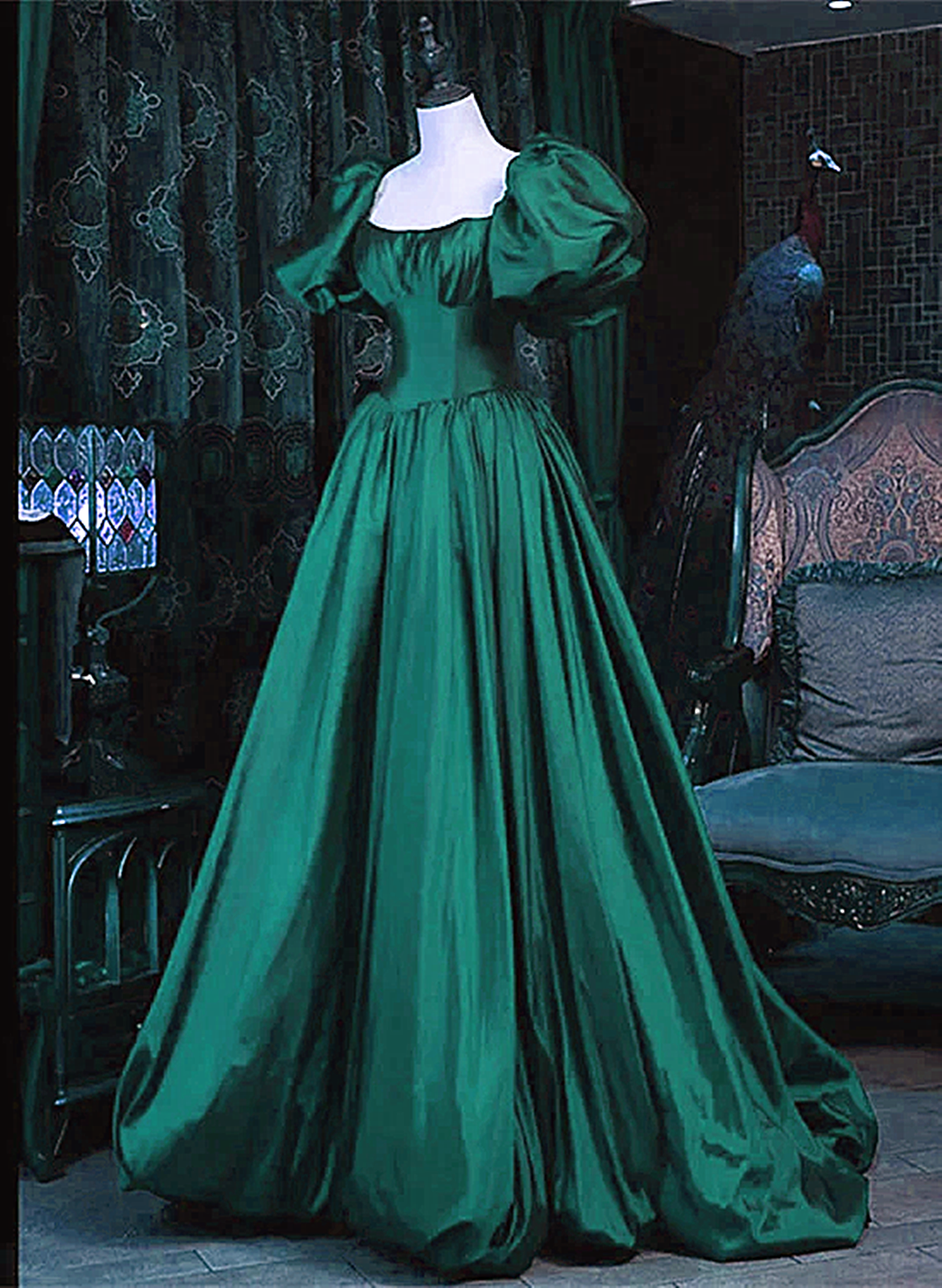 Vestido formal largo de tafetán con mangas abullonadas verdes 
