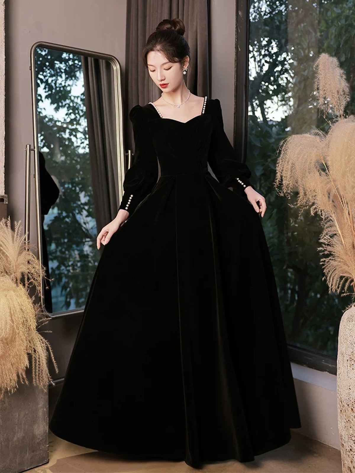 A-line Black Velvet Long Sleeves Simple Style Prom Dress