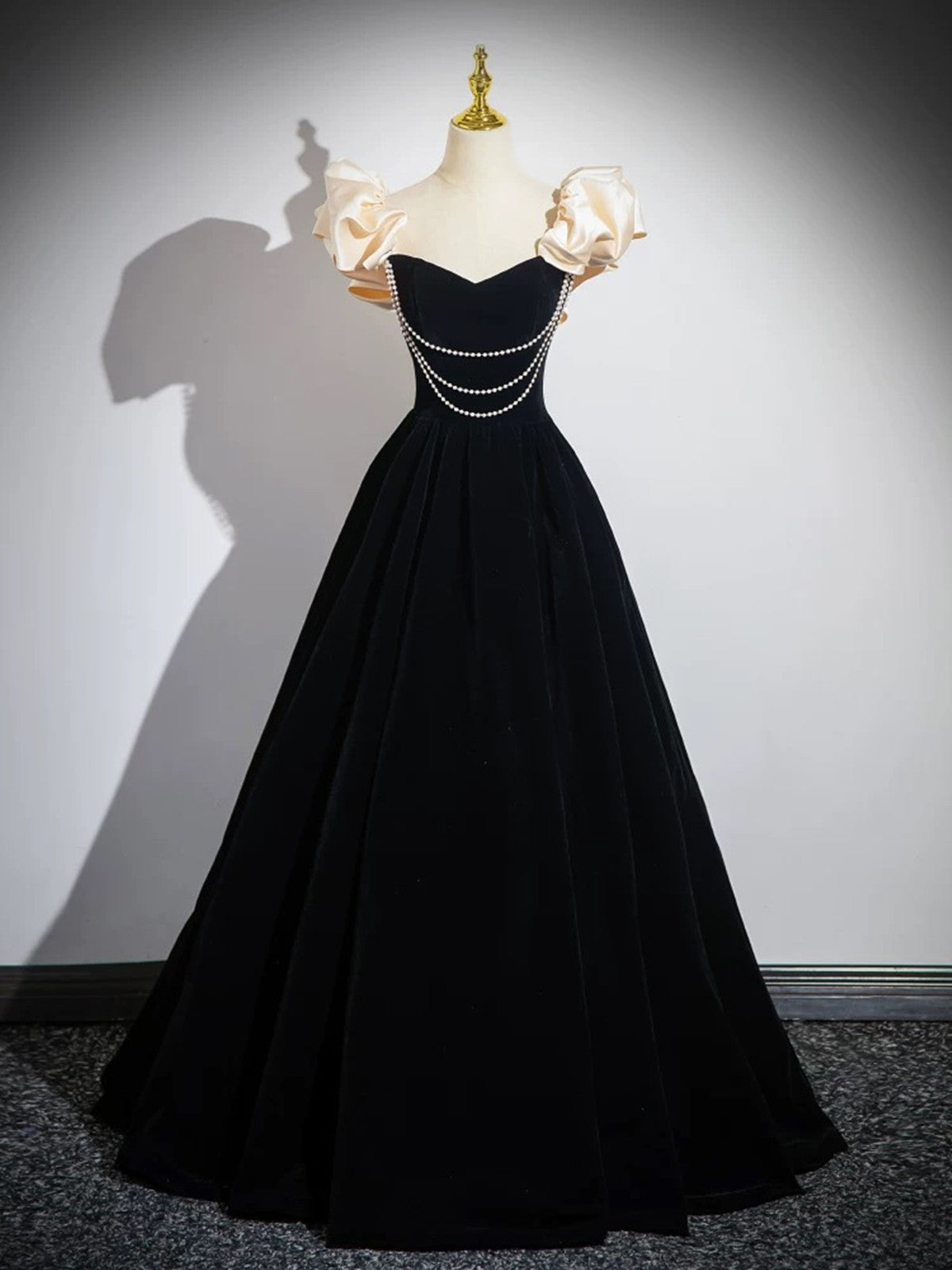 A-line Black Velvet Pearls Off Shoulder Party Dress