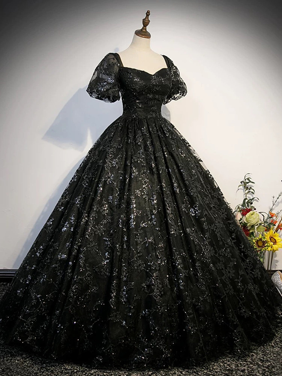 Vestido de noche largo de manga corta con encaje negro 