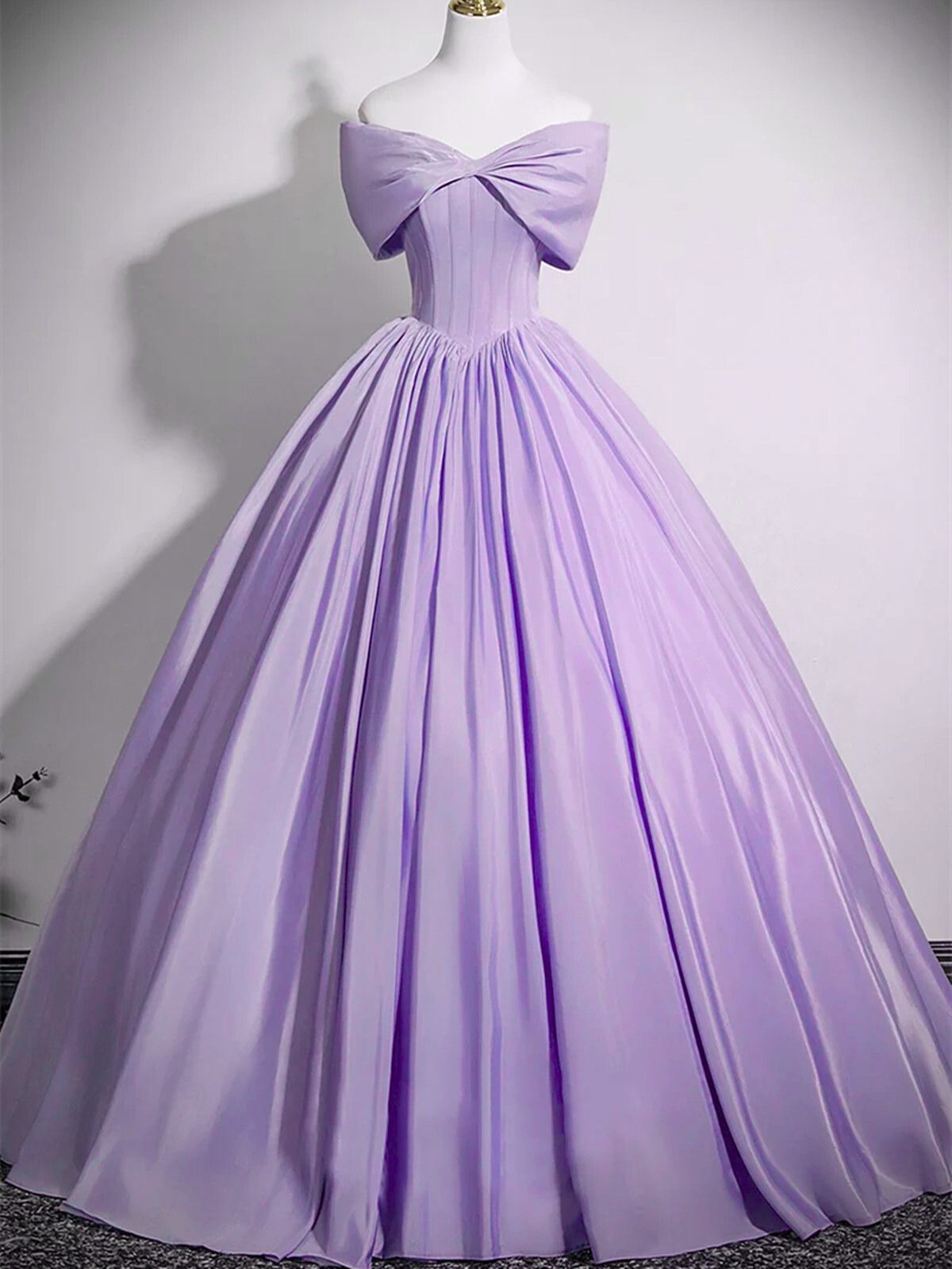 A-line Light Purple Off Shoulder Floor Length Party Dress