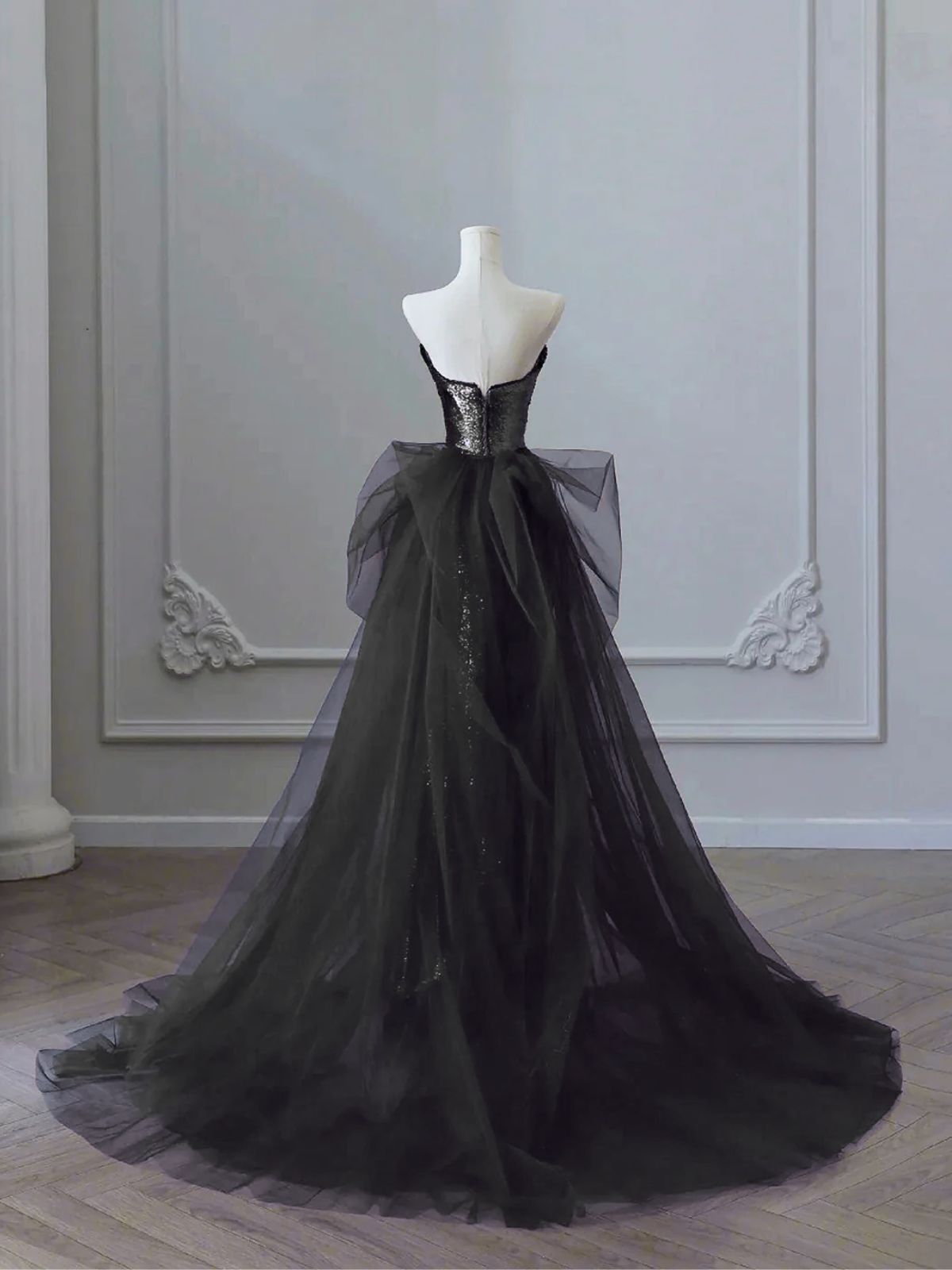 Black A-line Sequins with Tulle Long Formal Dress