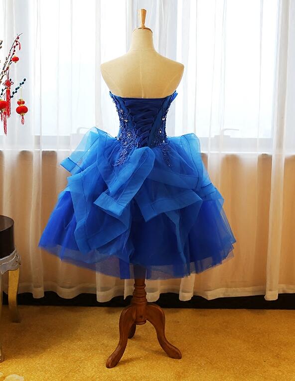 Hermoso vestido de fiesta azul real hasta la rodilla con apliques 