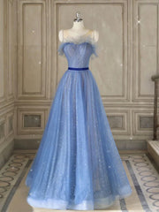 Vestido de fiesta largo de tul azul con corte A y cuello alto 
