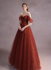 Vestido formal largo de tul rojo vino con escote en forma de A y escote en forma de corazón 