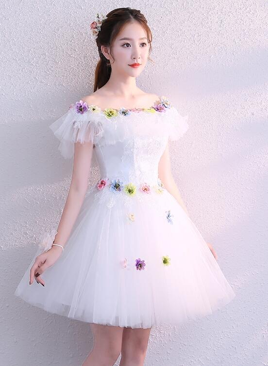 Beautiful White Tulle Short Homecoming Dress