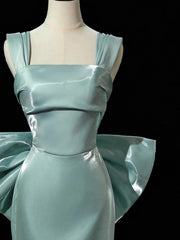 Vestido de fiesta de sirena con tirantes de satén y espalda baja 