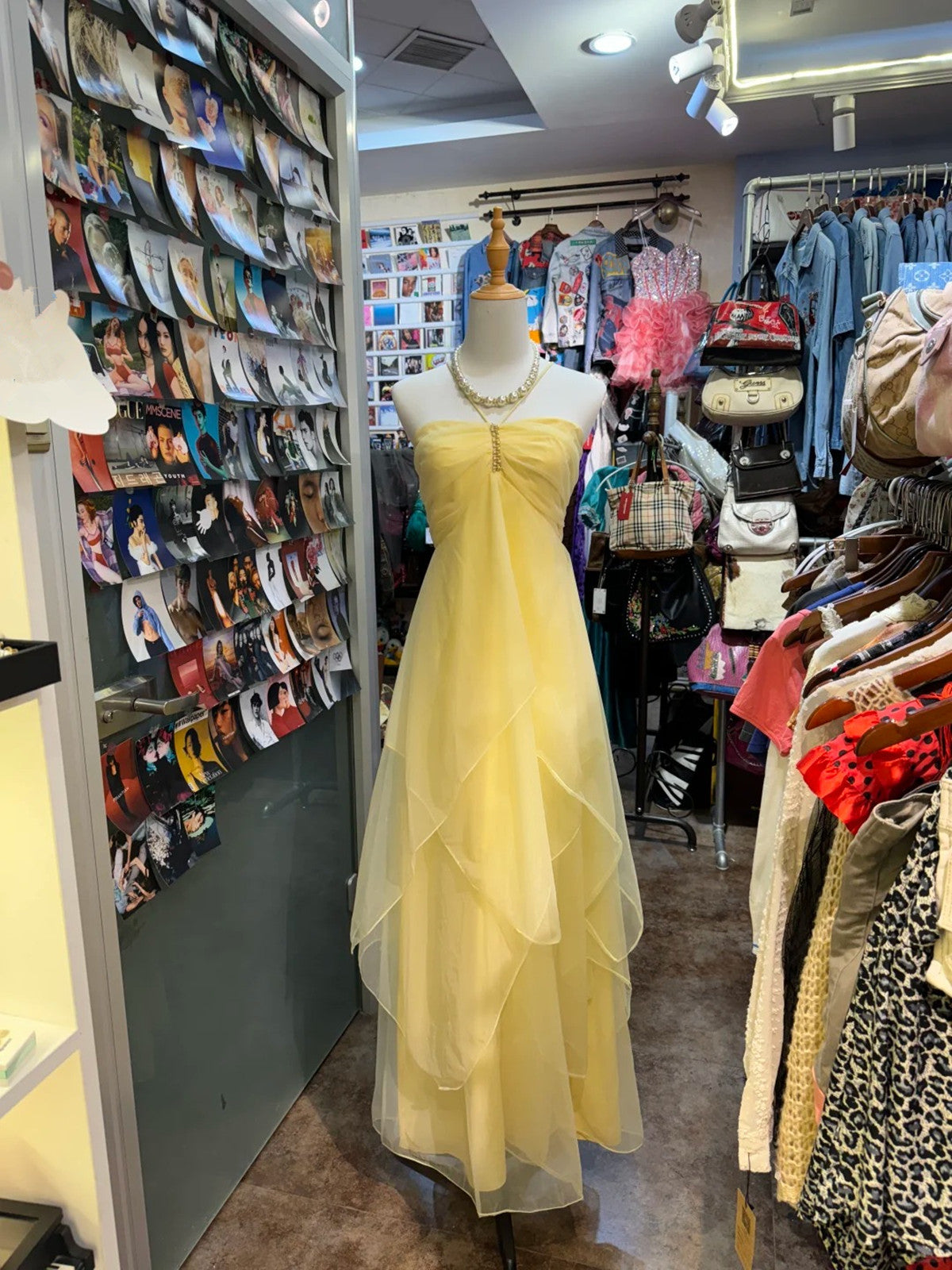 Light Yellow Chiffon Sweetheart Halter Long Party Dress