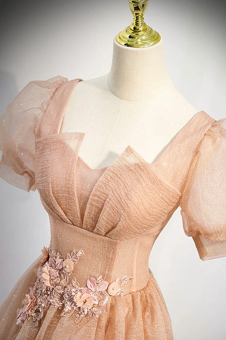 Vestido de fiesta de tul rosa con mangas cortas 
