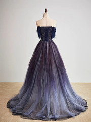 Vestido de fiesta morado con escote en forma de corazón y cuentas y hombros descubiertos en degradado 