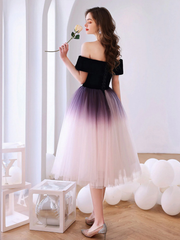 Vestido de fiesta con hombros descubiertos de tul morado degradado 