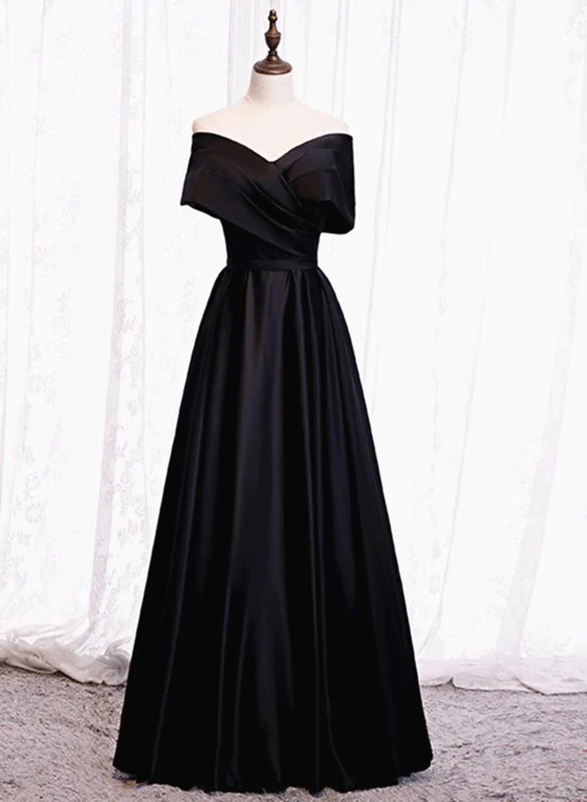 Black Satin Sweetheart Off Shoulder Party Dress