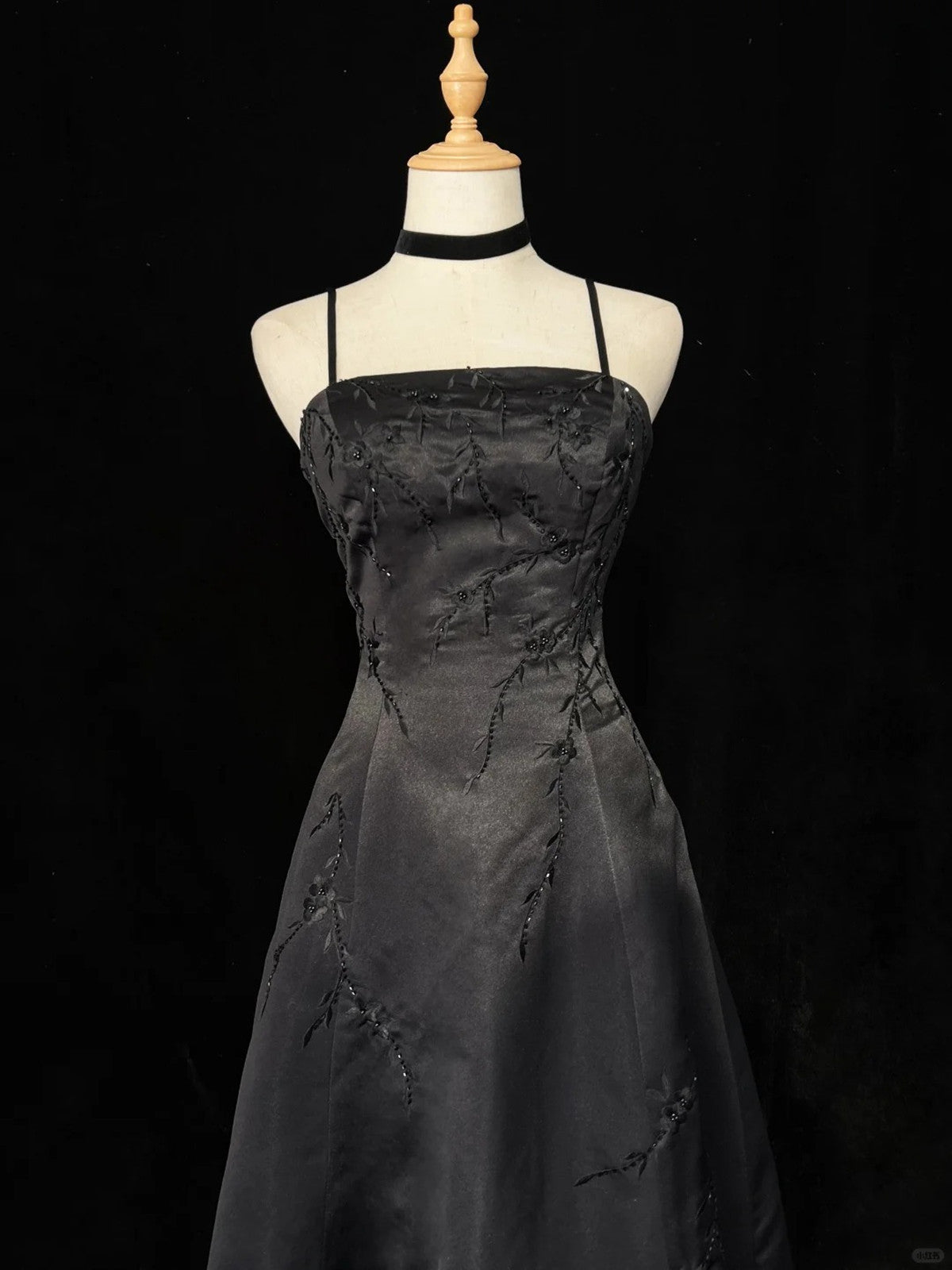 Black A-line Satin with Lace Applique Prom Dress