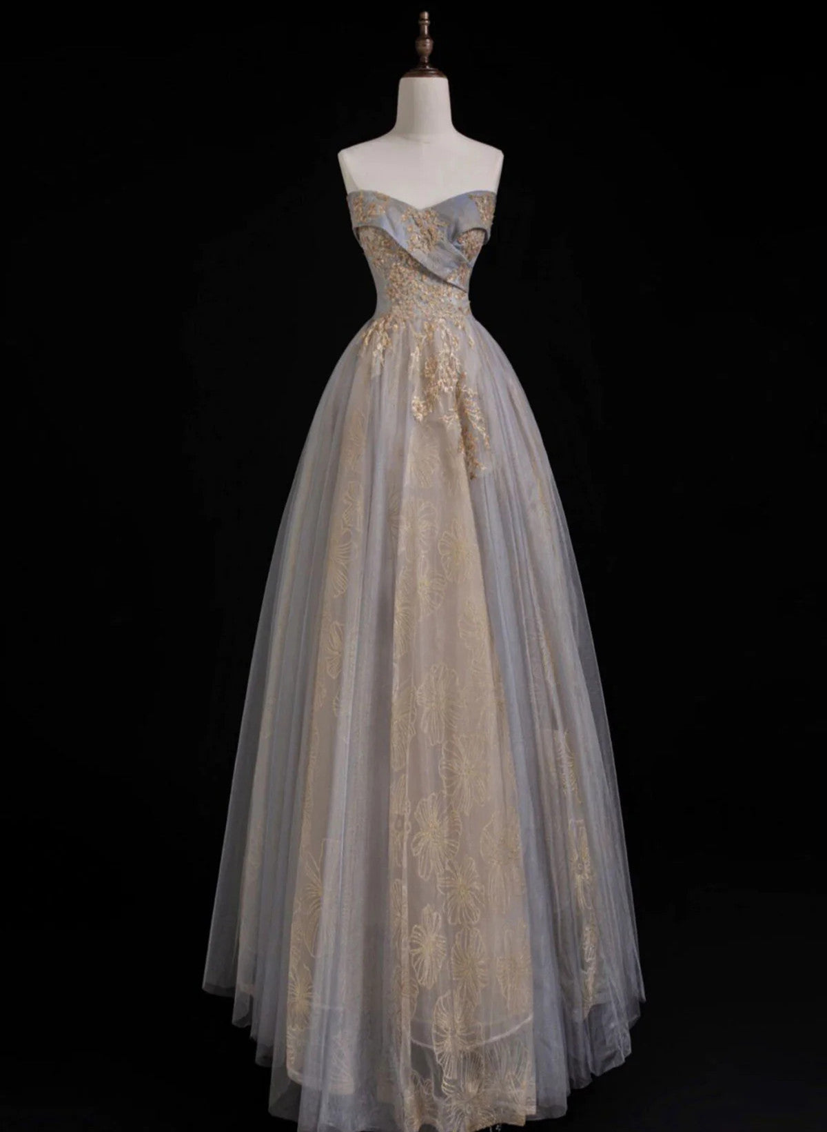 A Line Sweetheart Tulle and Lace Long Prom Dress