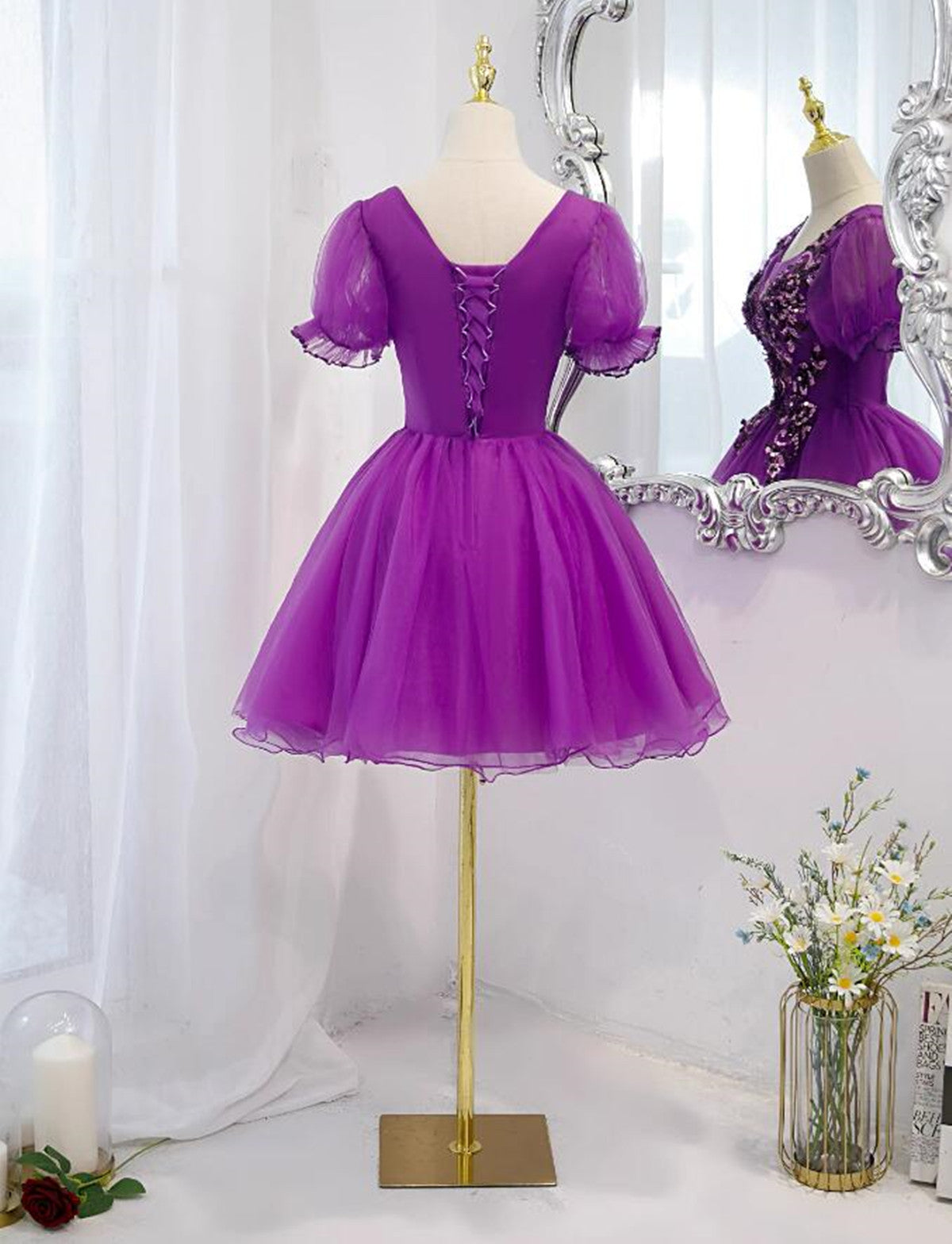 Vestido de fiesta de tul morado con mangas cortas y encaje 