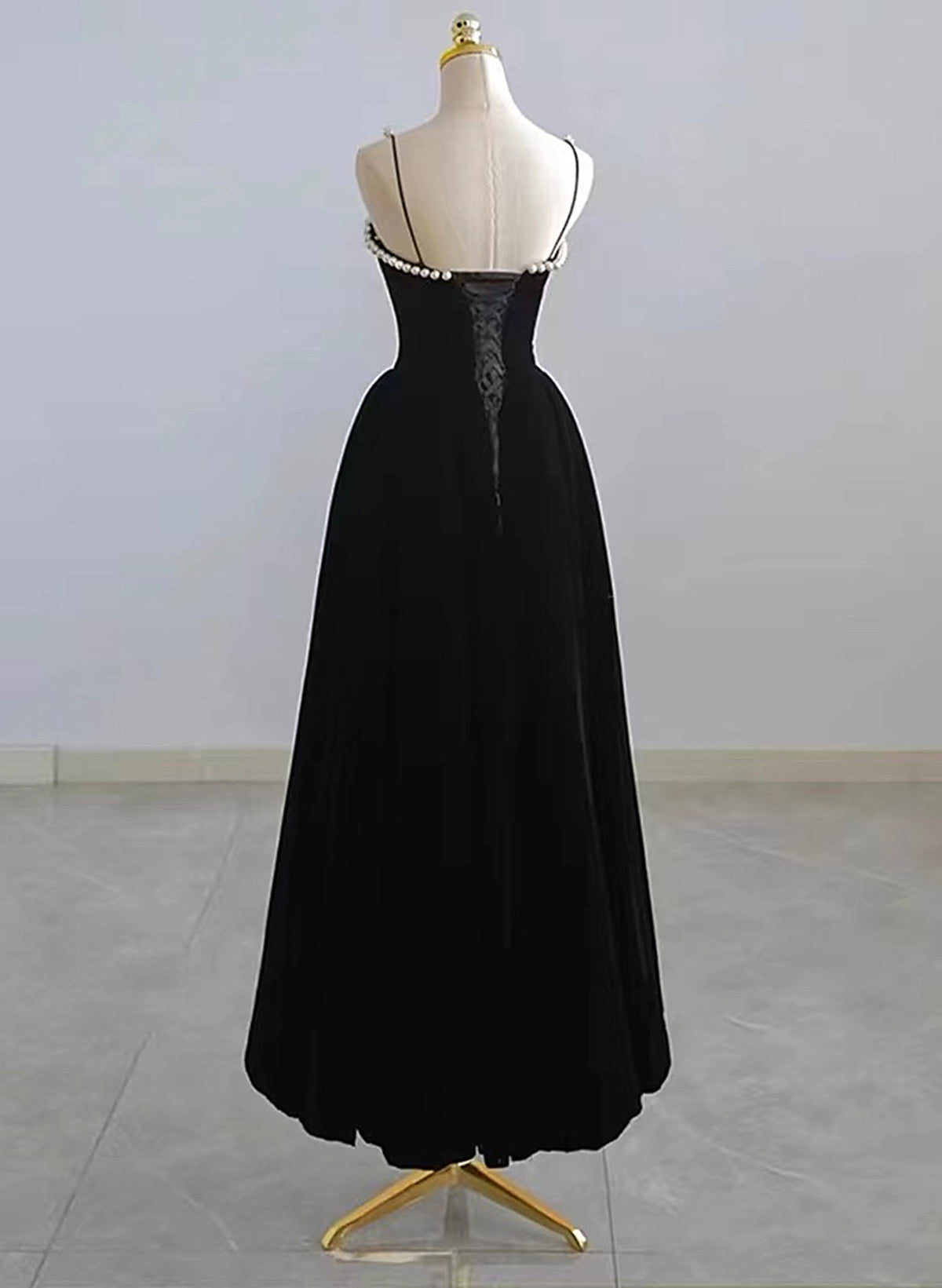 Black Velvet Straps Tea Length Party Dress