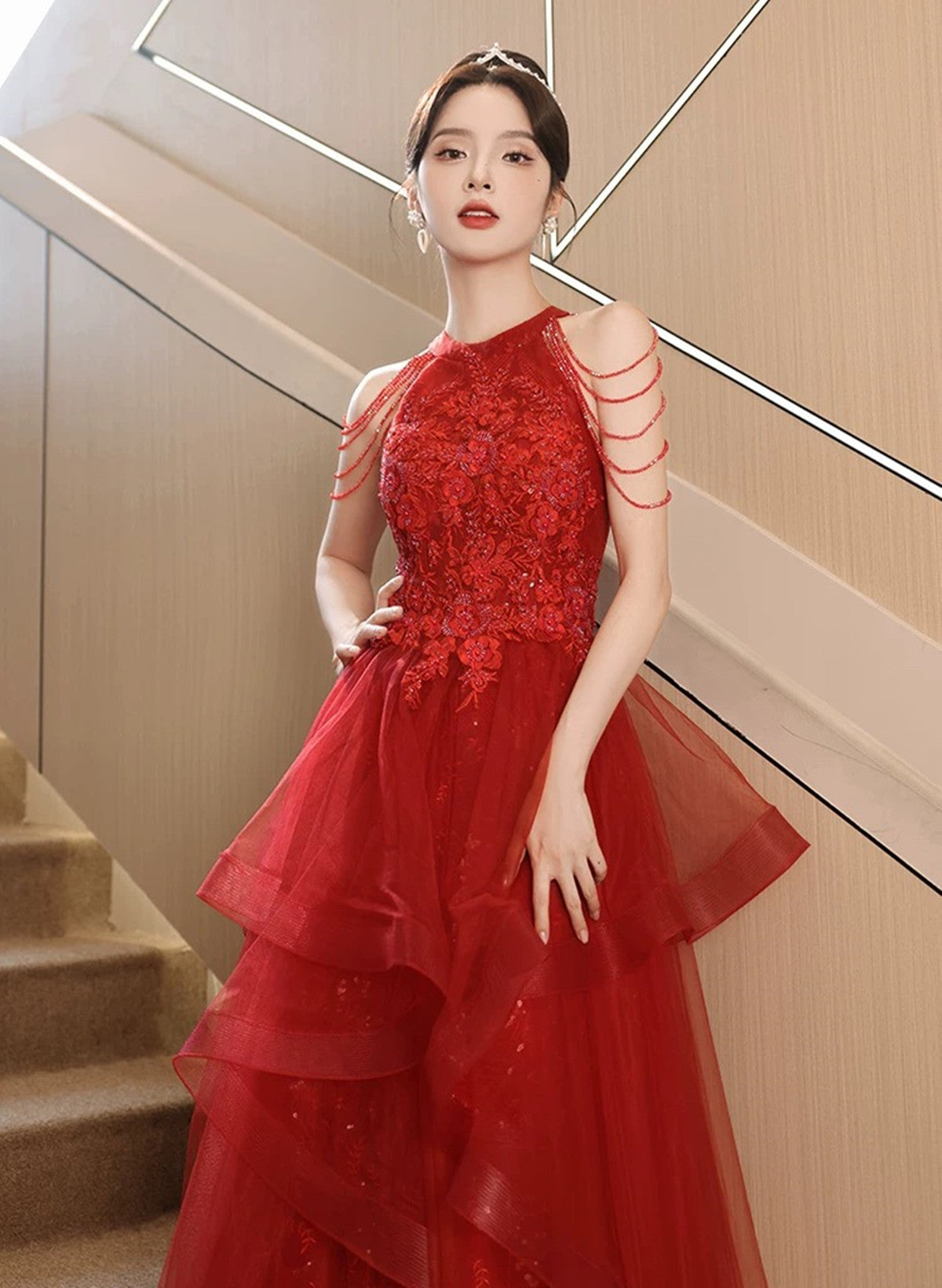 Chic Red Tulle Halter A-Line Long Evening Dress