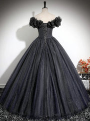 Vestido de fiesta negro brillante de tul con hombros descubiertos y largo hasta el suelo 