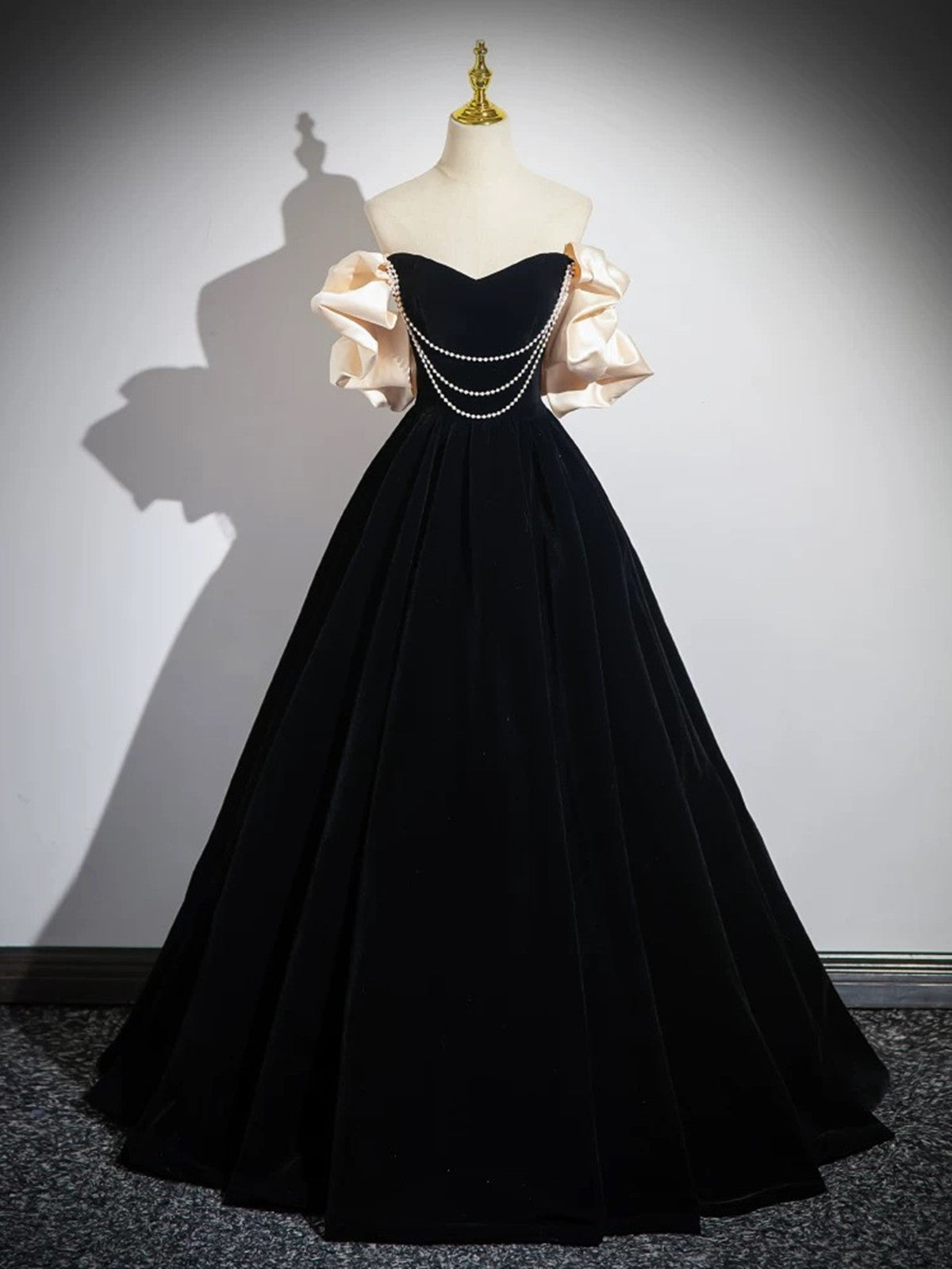 A-line Black Velvet Pearls Off Shoulder Party Dress