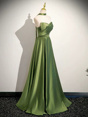 Vestido de noche sencillo de satén verde de corte A 
