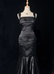 Vestido largo de fiesta formal con tirantes de sirena en color negro 