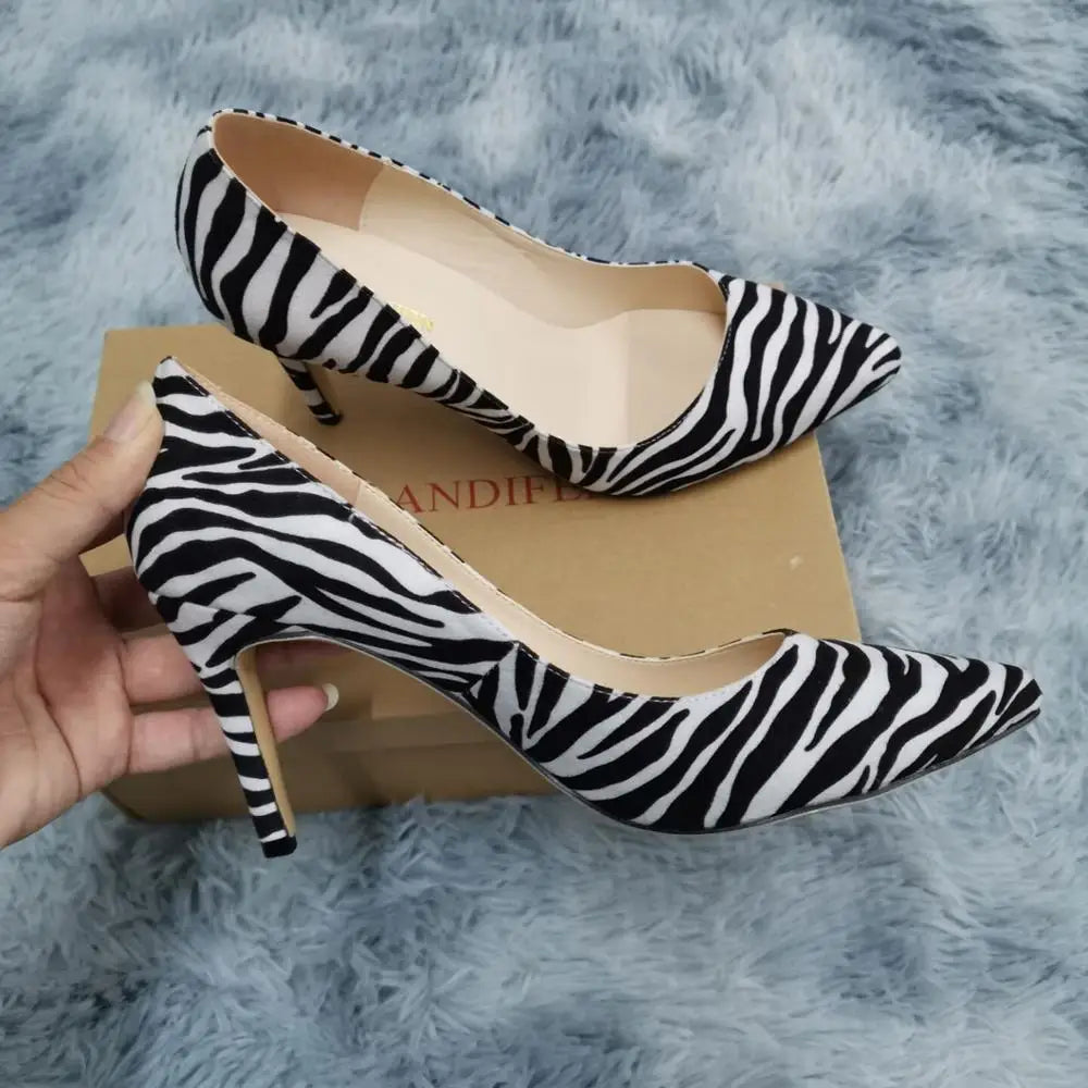 13 Style Large Pumps Classic Sexy Pointed Toe 9cm mid High Heels Pumps Faux Black red Office Party Wedding Shoes