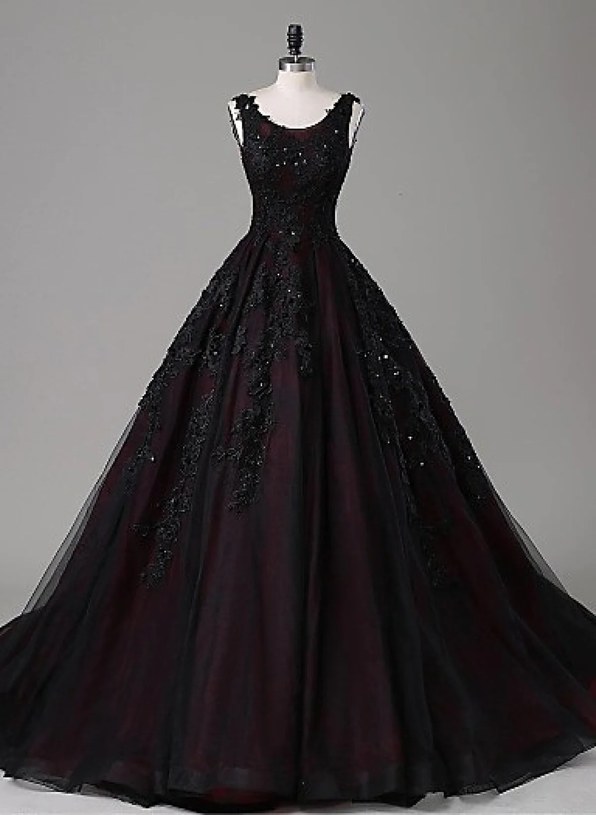 Black and Red Backless Tulle Long Formal Gown