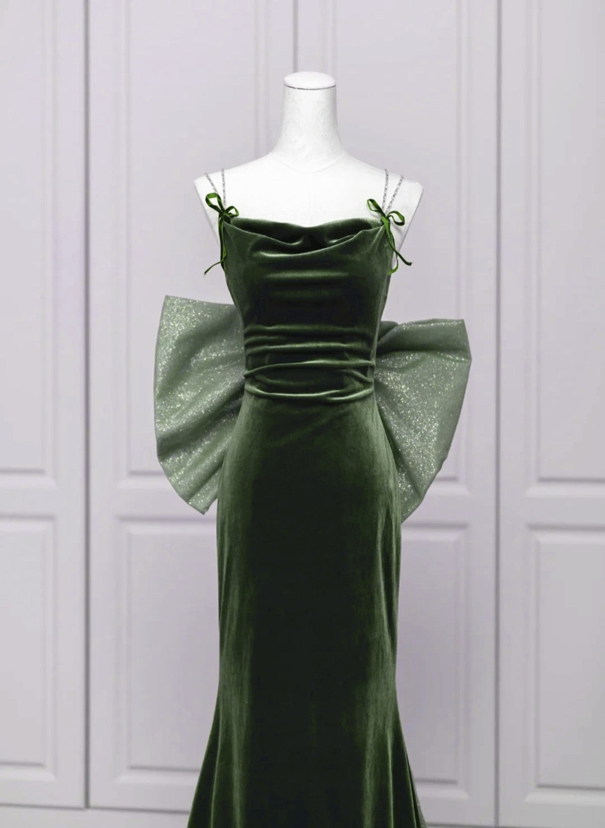 Green Velvet Straps Low Back Evening Dress