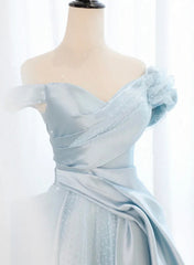 Vestido de fiesta largo de satén azul con corte A y tul 