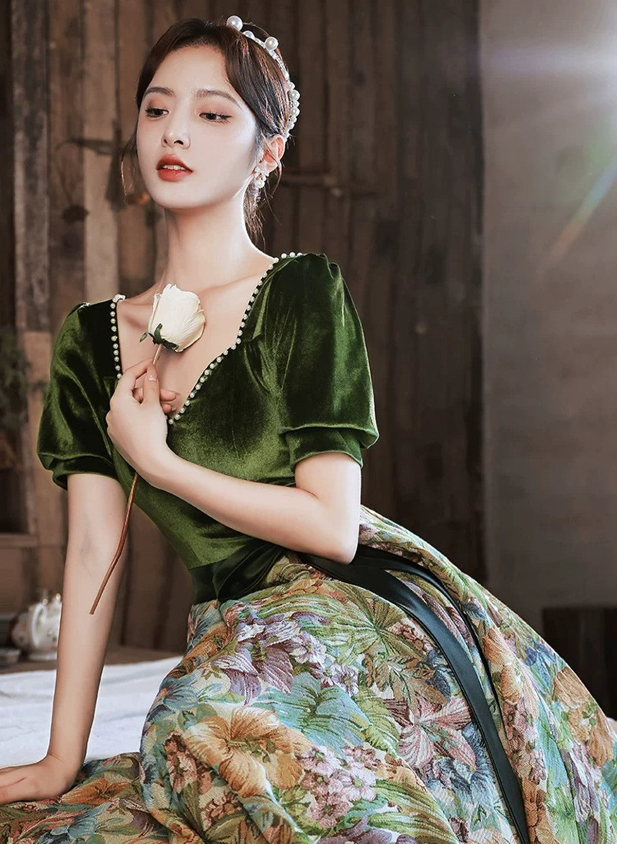 Chic Velvet Floral Short Sleeves Long Prom Dress