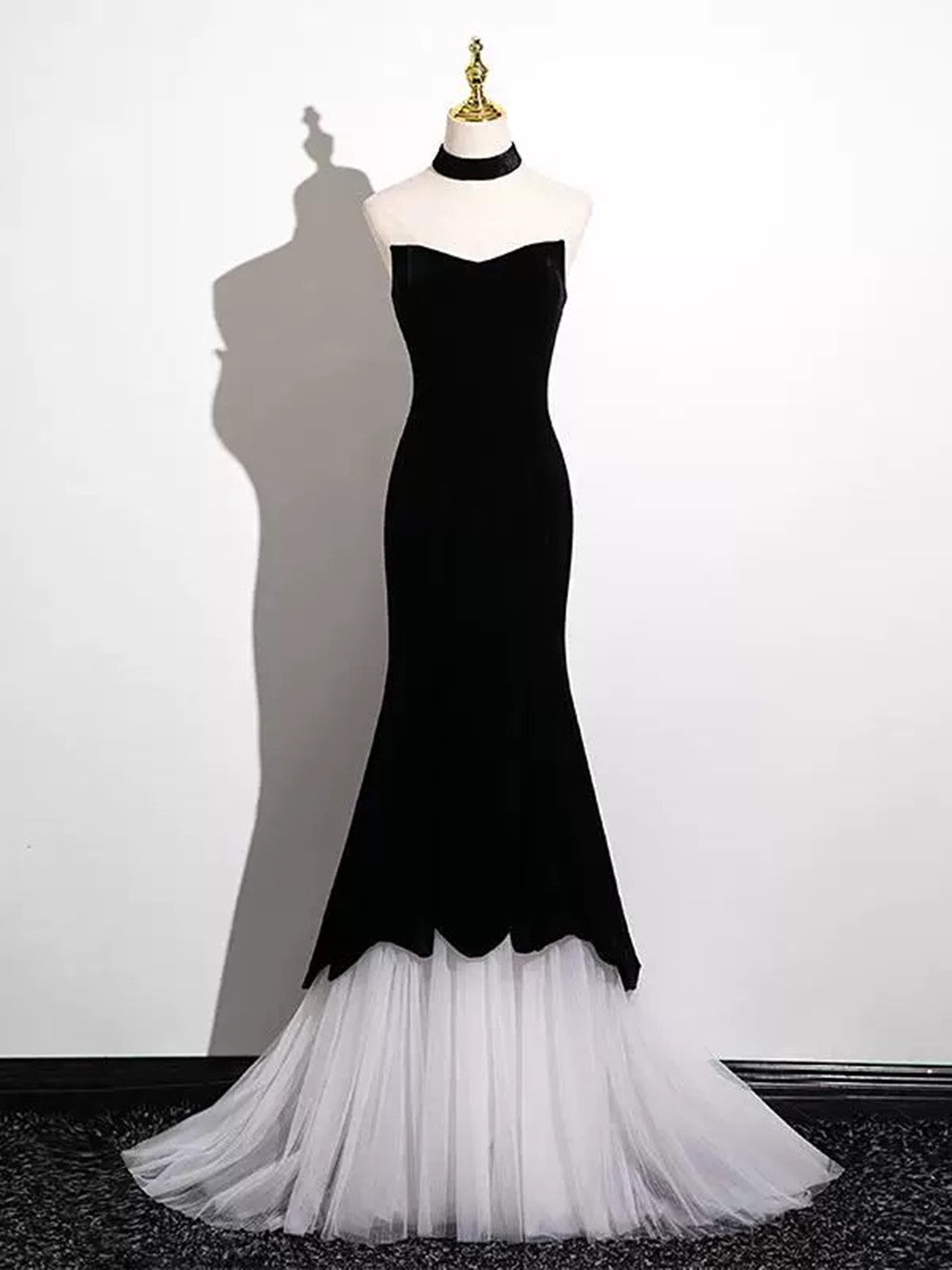 Black and White Mermaid Strapless Long Prom Dress