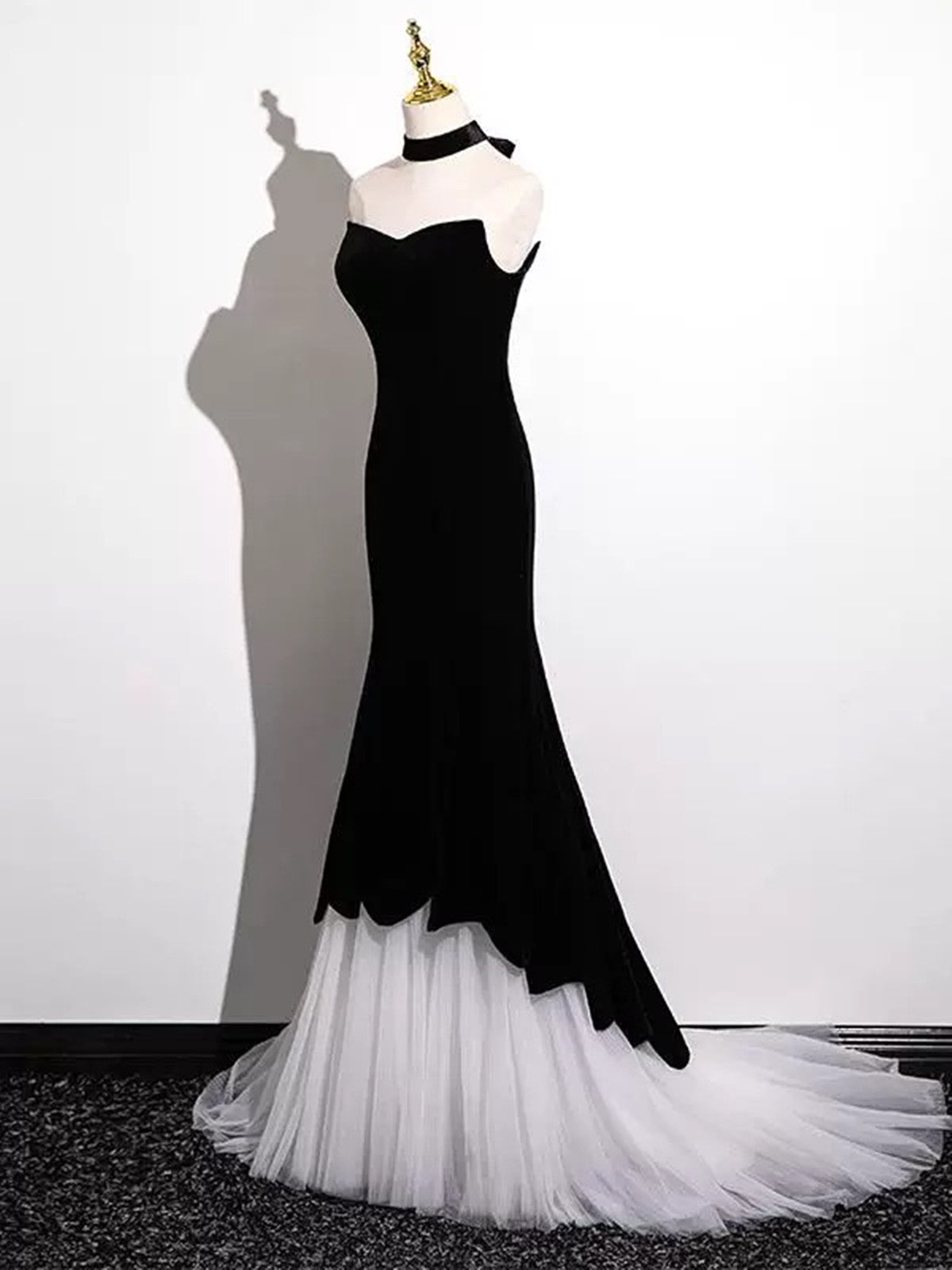 Black and White Mermaid Strapless Long Prom Dress